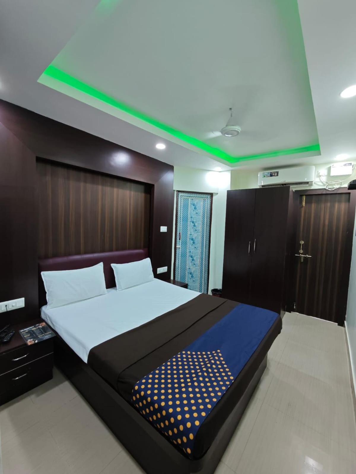 Nh Regency Hotel Port Blair Buitenkant foto